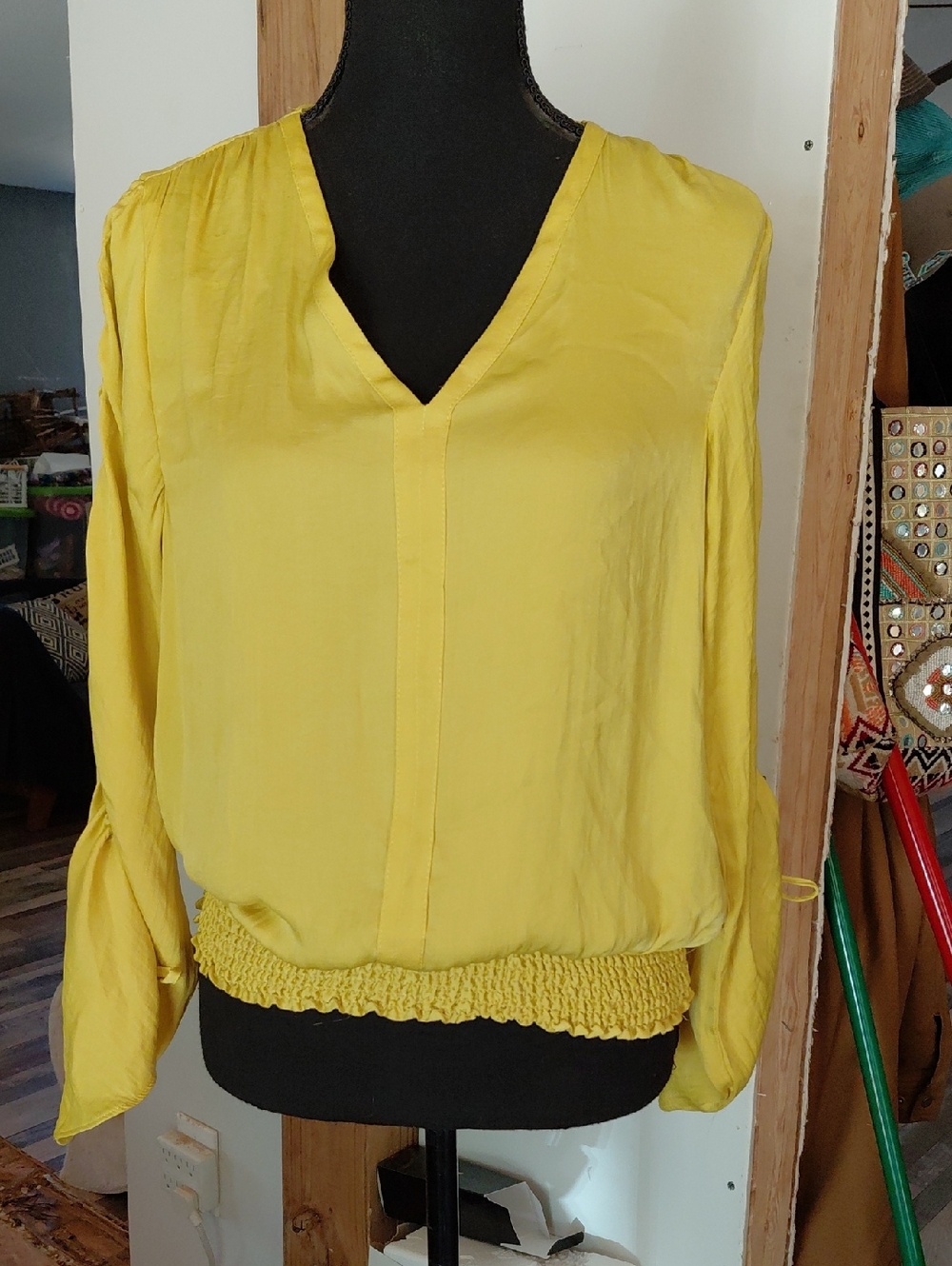 Philosophy Sunshine Yellow V-Neck Long Sleeve Blouse